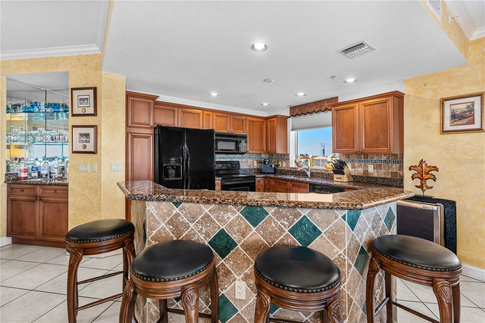 2300 N ATLANTIC AVE #101, DAYTONA BEACH, FL, 32118