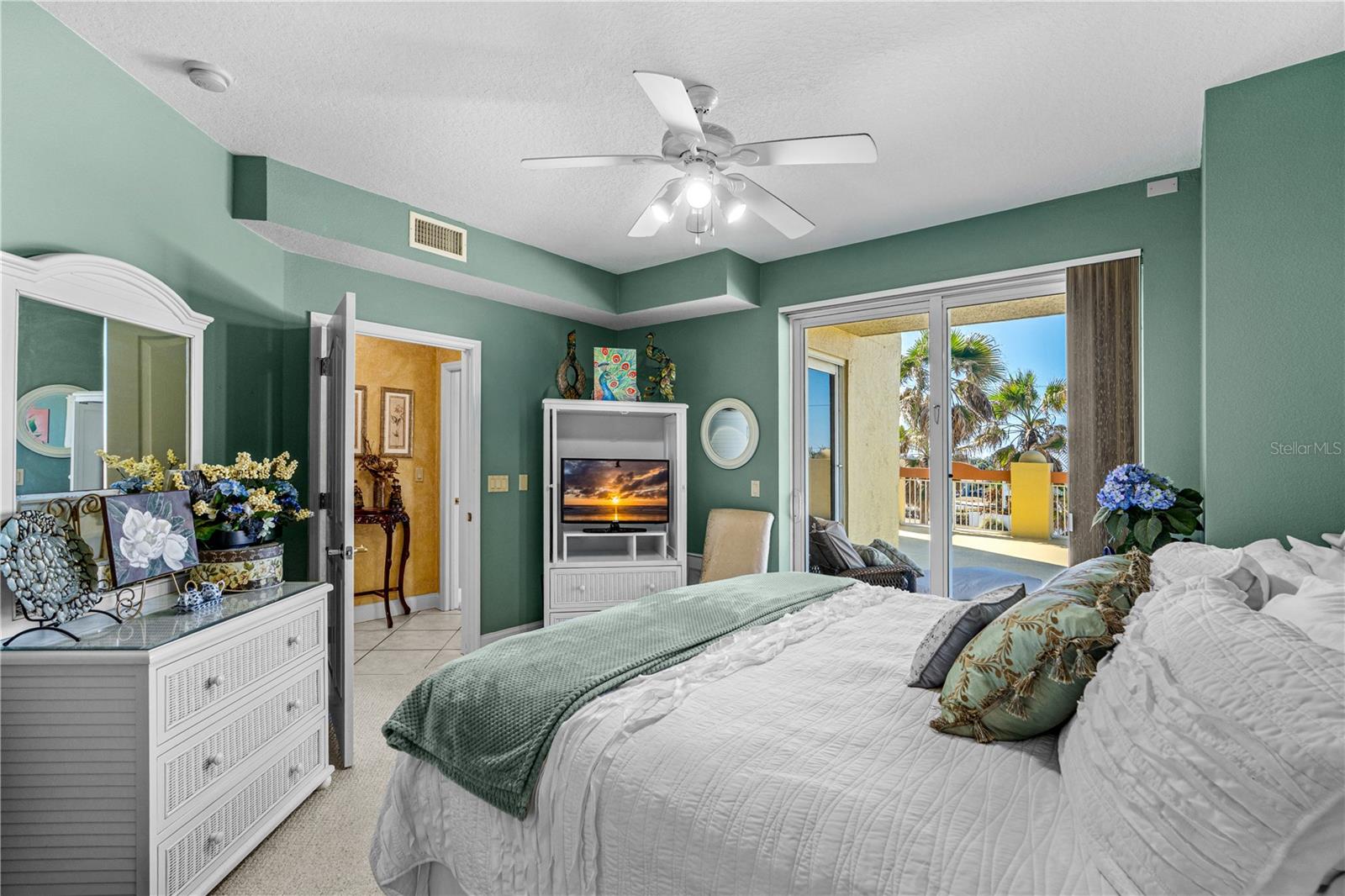 2300 N ATLANTIC AVE #101, DAYTONA BEACH, FL, 32118