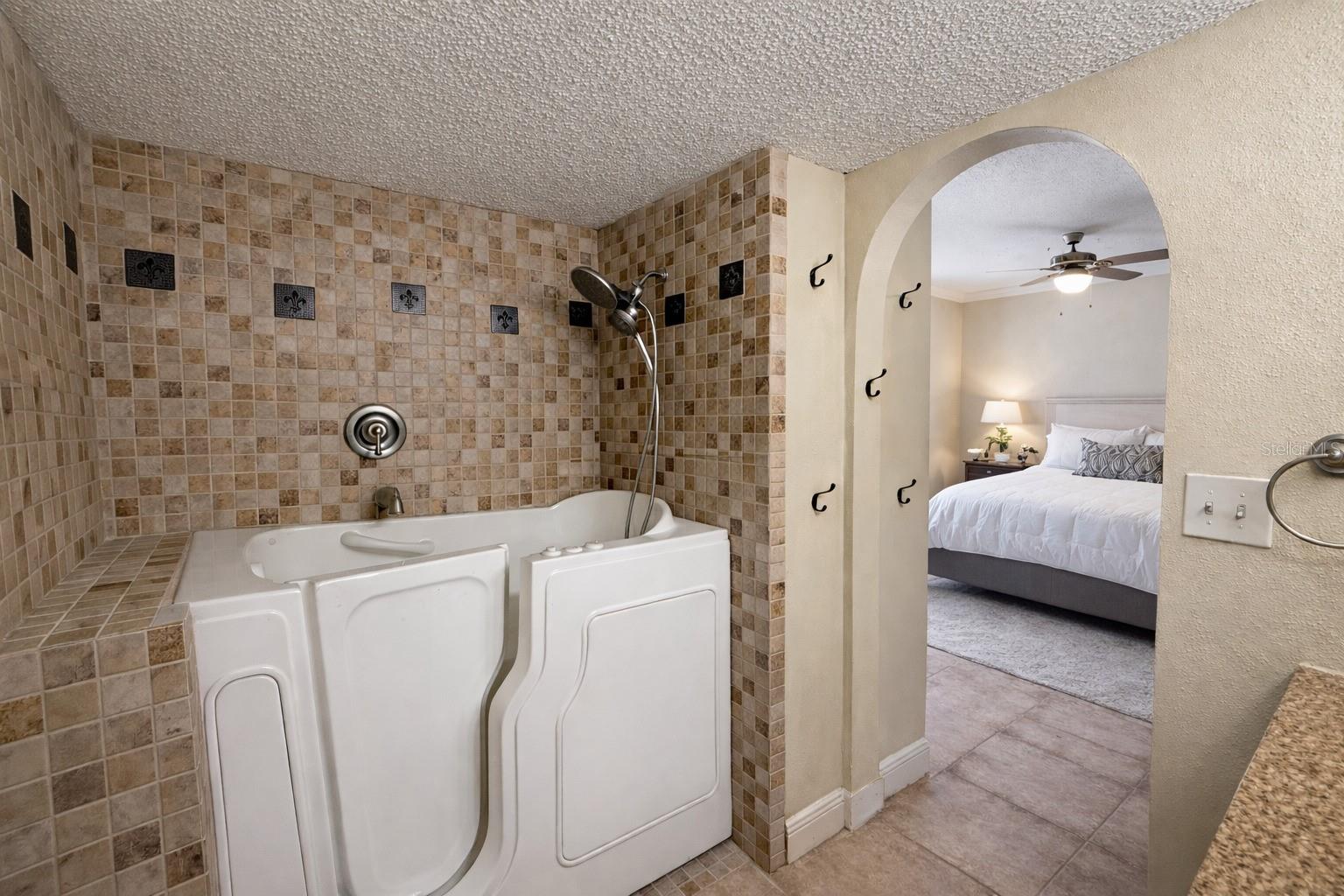 125 WATER FRONT WAY #110, ALTAMONTE SPRINGS, FL, 32701