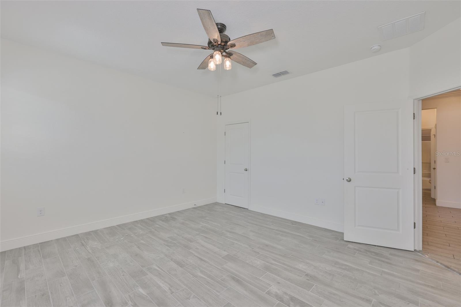 10567 LAGUNA PLAINS DR, RIVERVIEW, FL, 33578