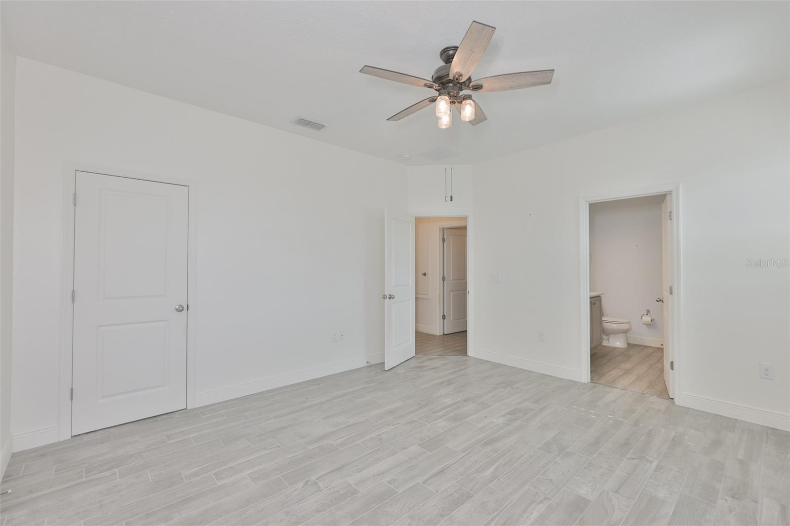 10567 LAGUNA PLAINS DR, RIVERVIEW, FL, 33578