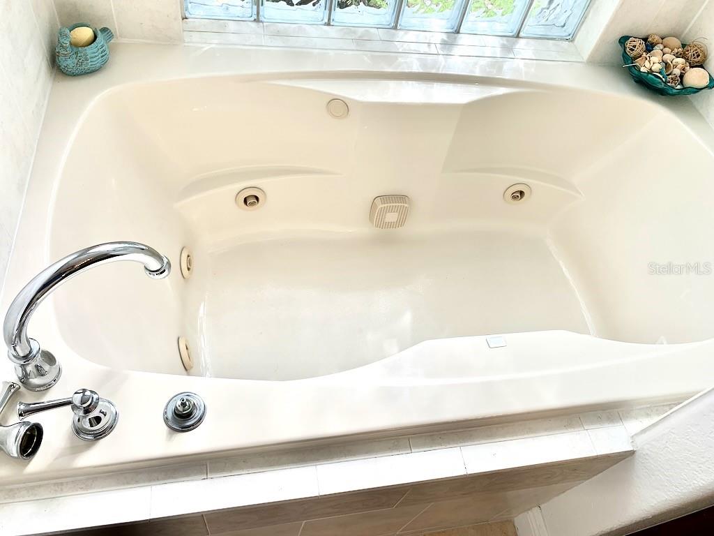 24312 WESTGATE BLVD, PUNTA GORDA, FL, 33980