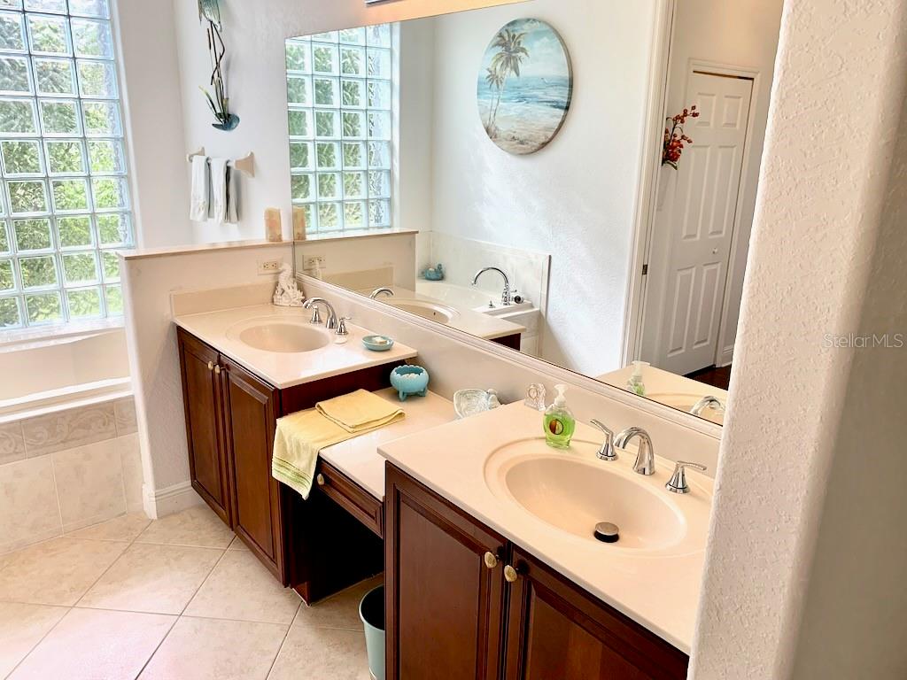 24312 WESTGATE BLVD, PUNTA GORDA, FL, 33980