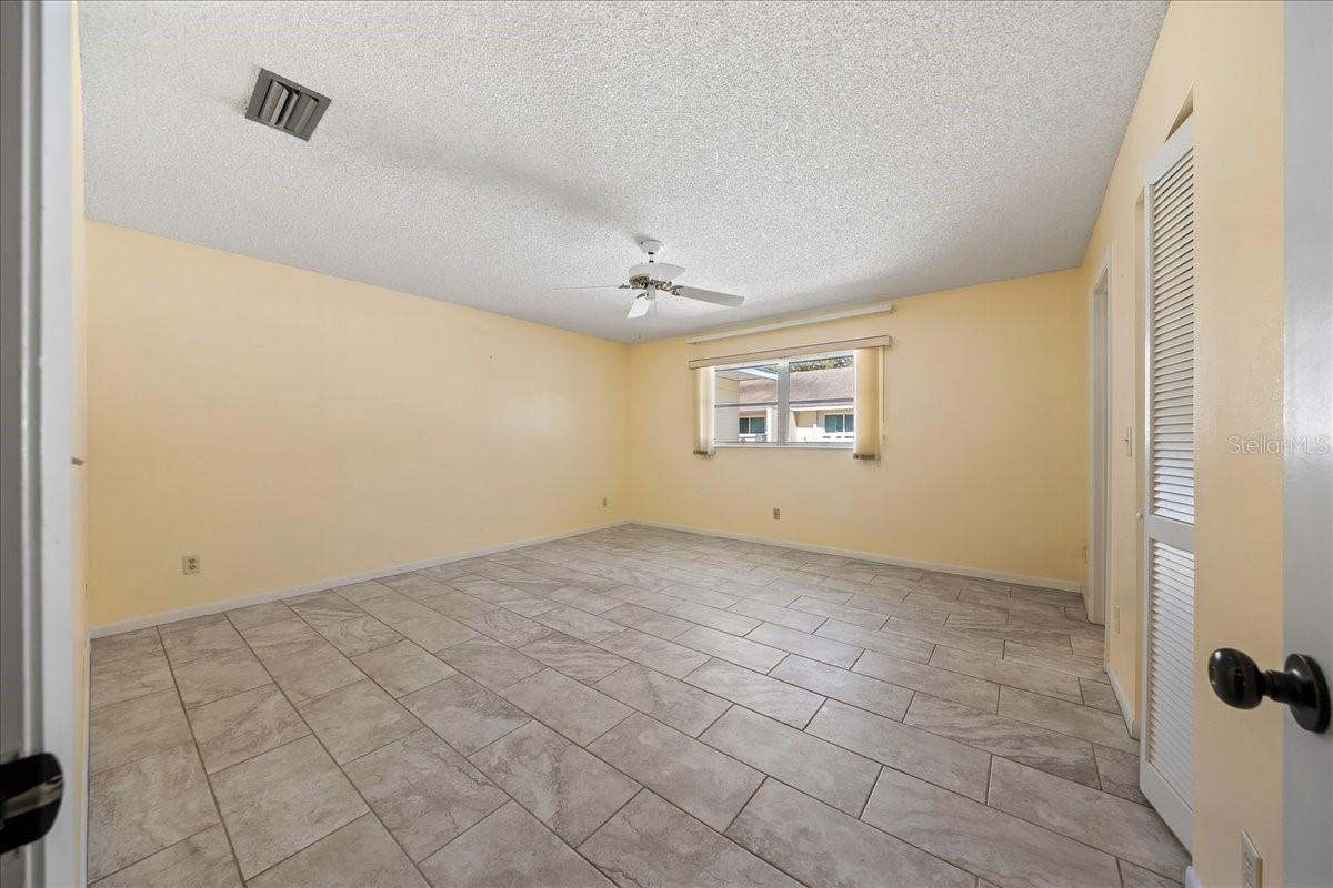 8877 SW 96TH ST #B, OCALA, FL, 34481