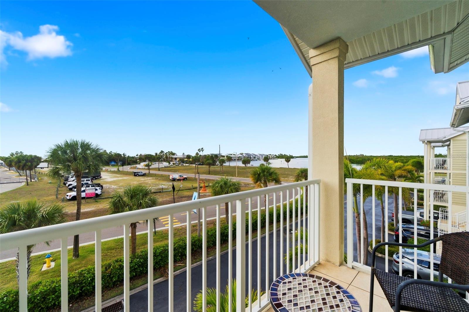 609 BAHIA BEACH BLVD, RUSKIN, FL, 33570