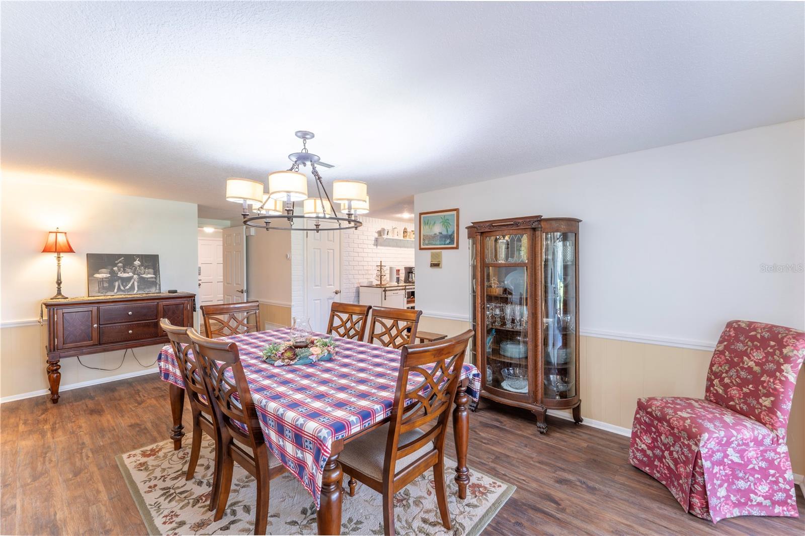 Sun-filled dining area overlooking the yard-Ideal for gatherings and everyday meals.