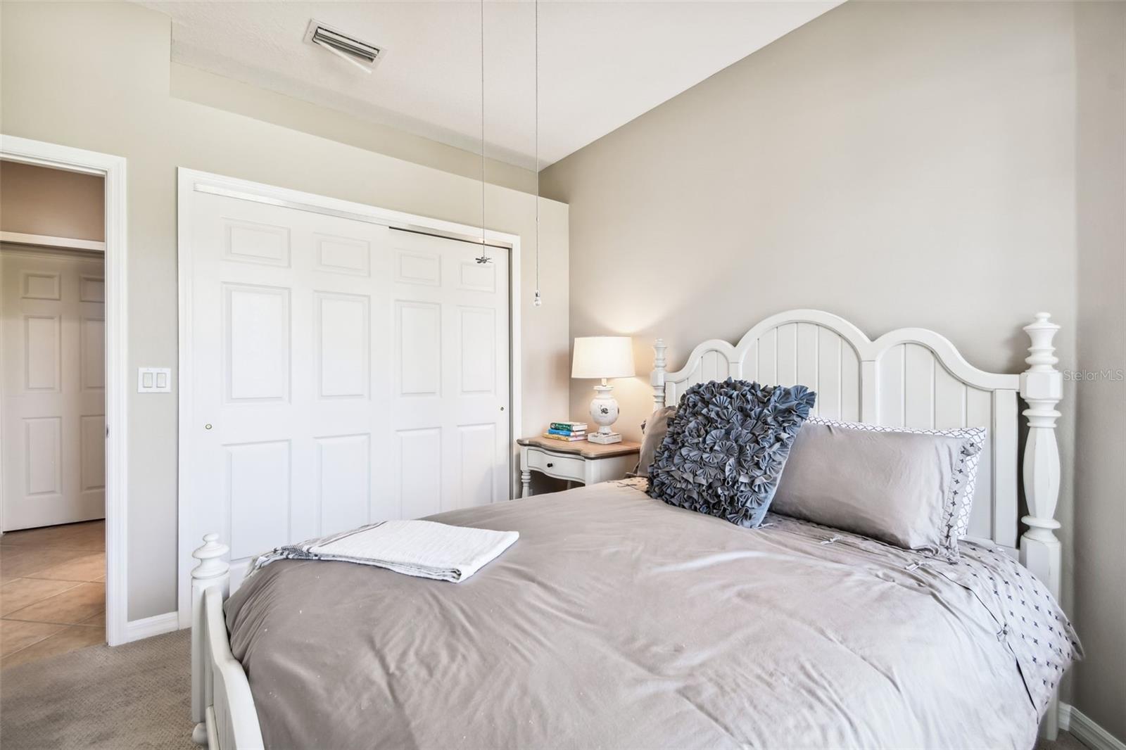 7328 LAKE FOREST GLN, LAKEWOOD RANCH, FL, 34202