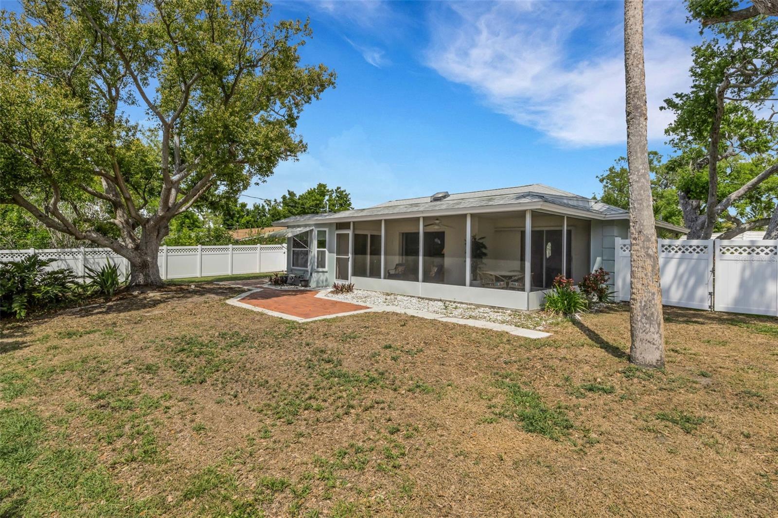 3016 CHASE CIR, SARASOTA, FL, 34231