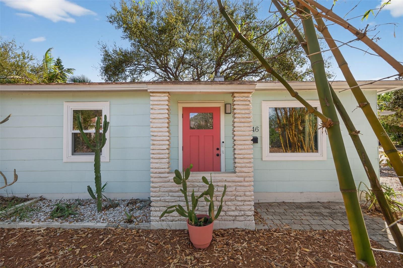 1246 37TH AVE N, ST PETERSBURG, FL, 33704