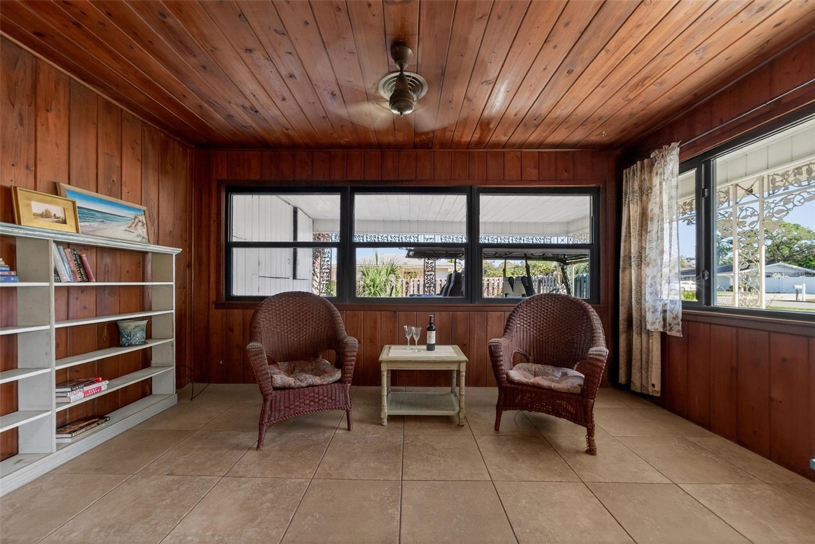 6338 BEECHWOOD AVE, SARASOTA, FL, 34231