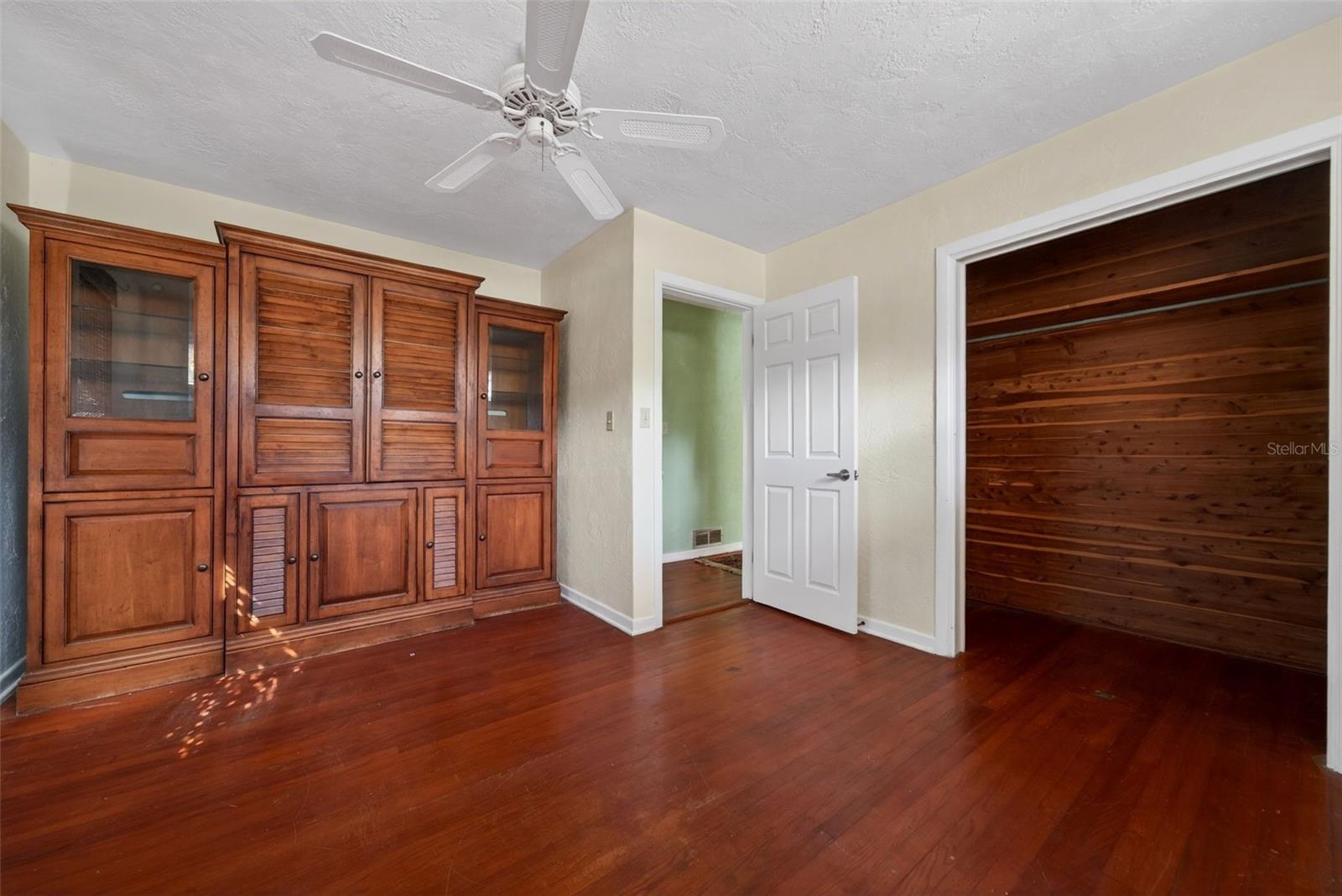 6338 BEECHWOOD AVE, SARASOTA, FL, 34231