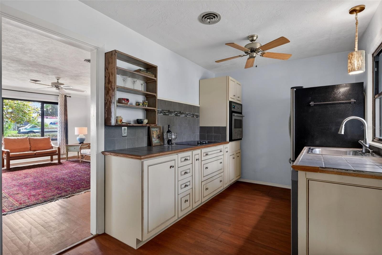 6338 BEECHWOOD AVE, SARASOTA, FL, 34231