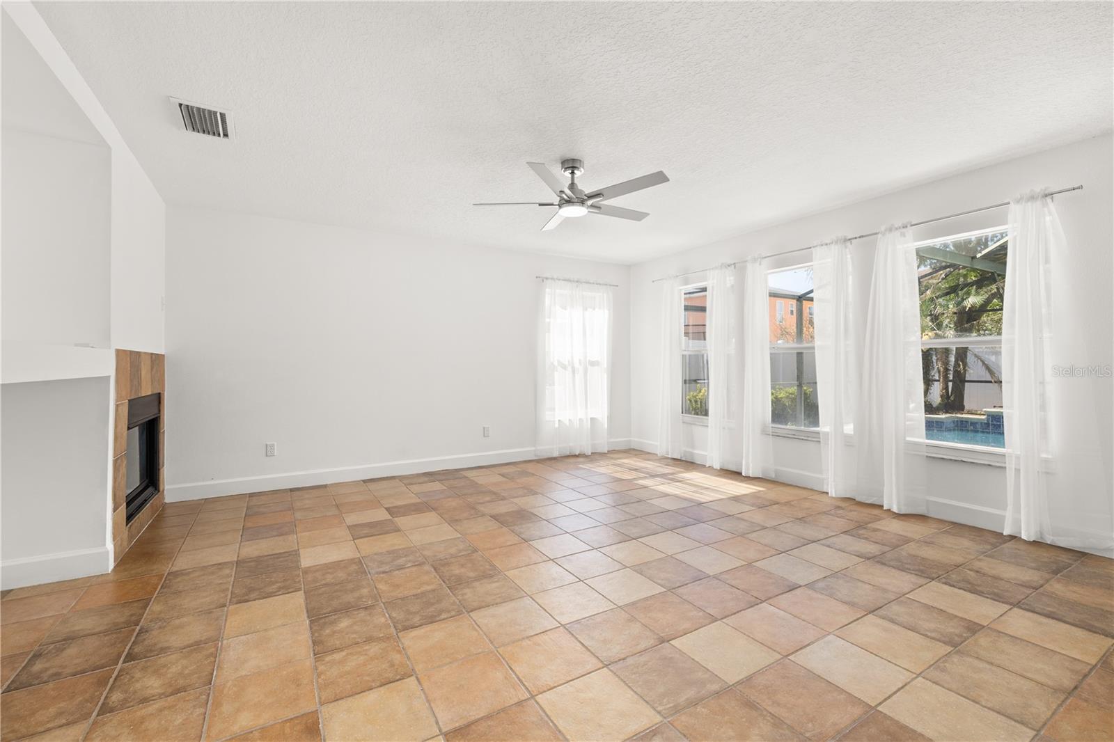449 RONA LN, DAVENPORT, FL, 33897