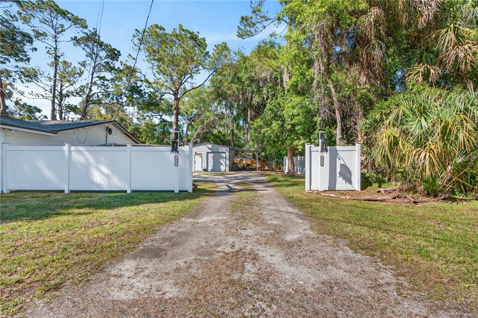 424 STONE ISLAND RD, DELTONA, FL, 32725