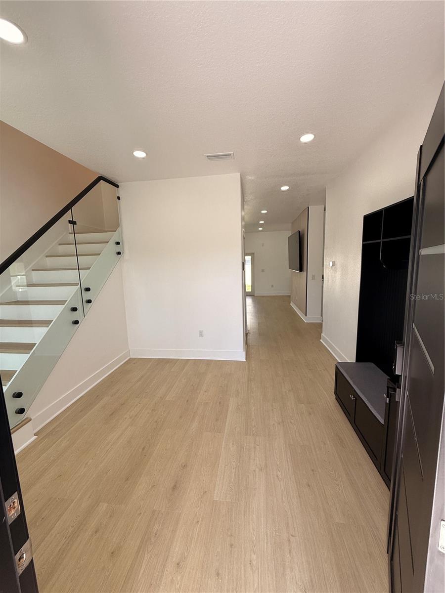 2729 W UNION ST, TAMPA, FL, 33607