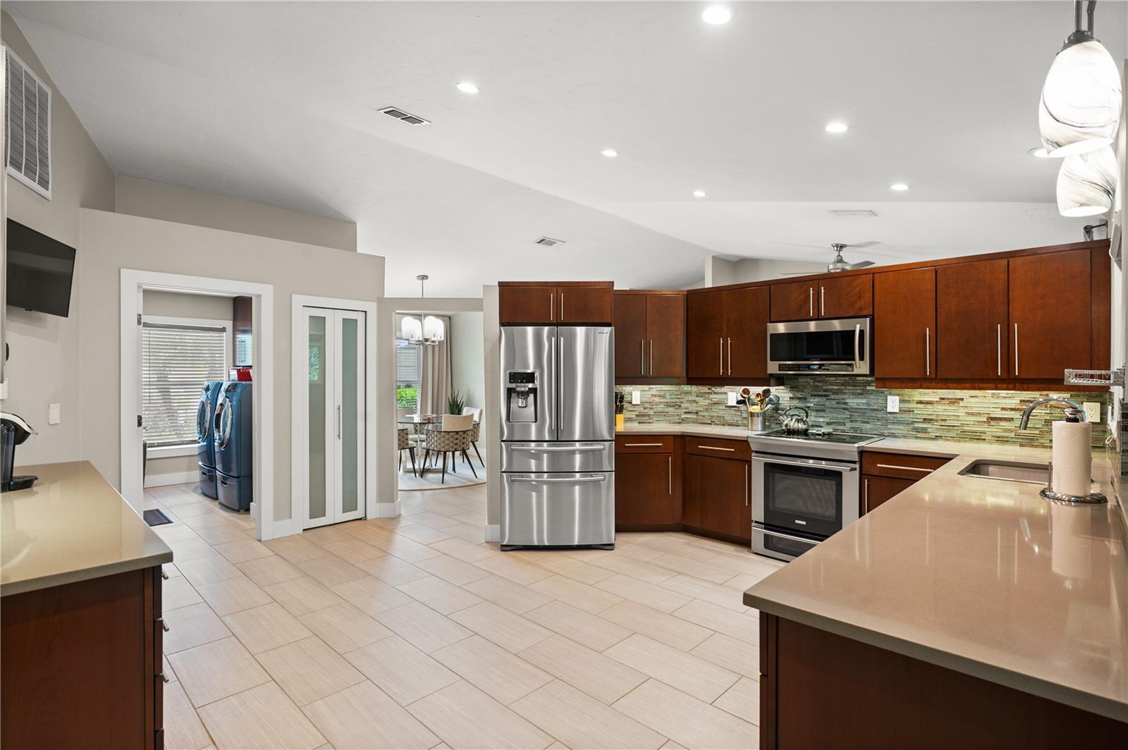 6960 STETSON STREET CIR, SARASOTA, FL, 34243