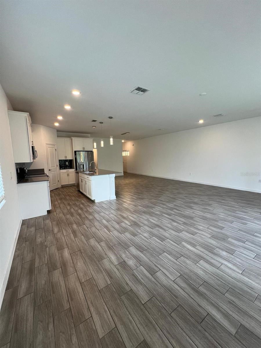 2817 CAMDEN WAY, DAVENPORT, FL, 33837