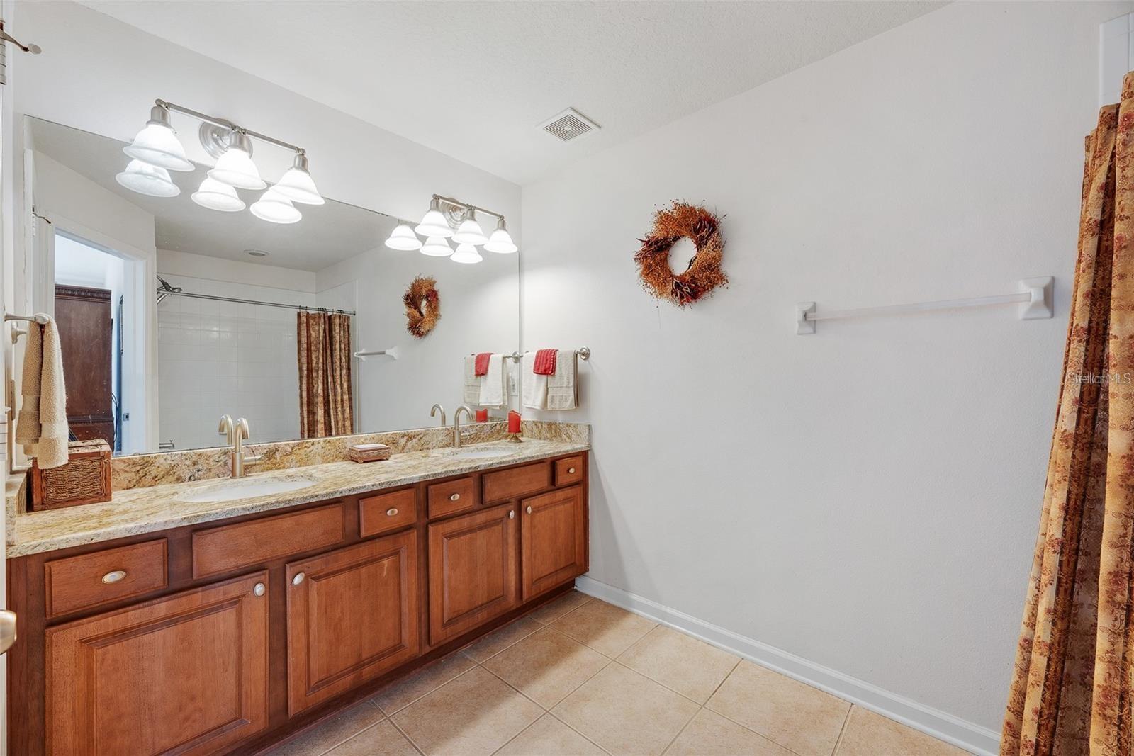 4916 BARNSTEAD DR, RIVERVIEW, FL, 33578