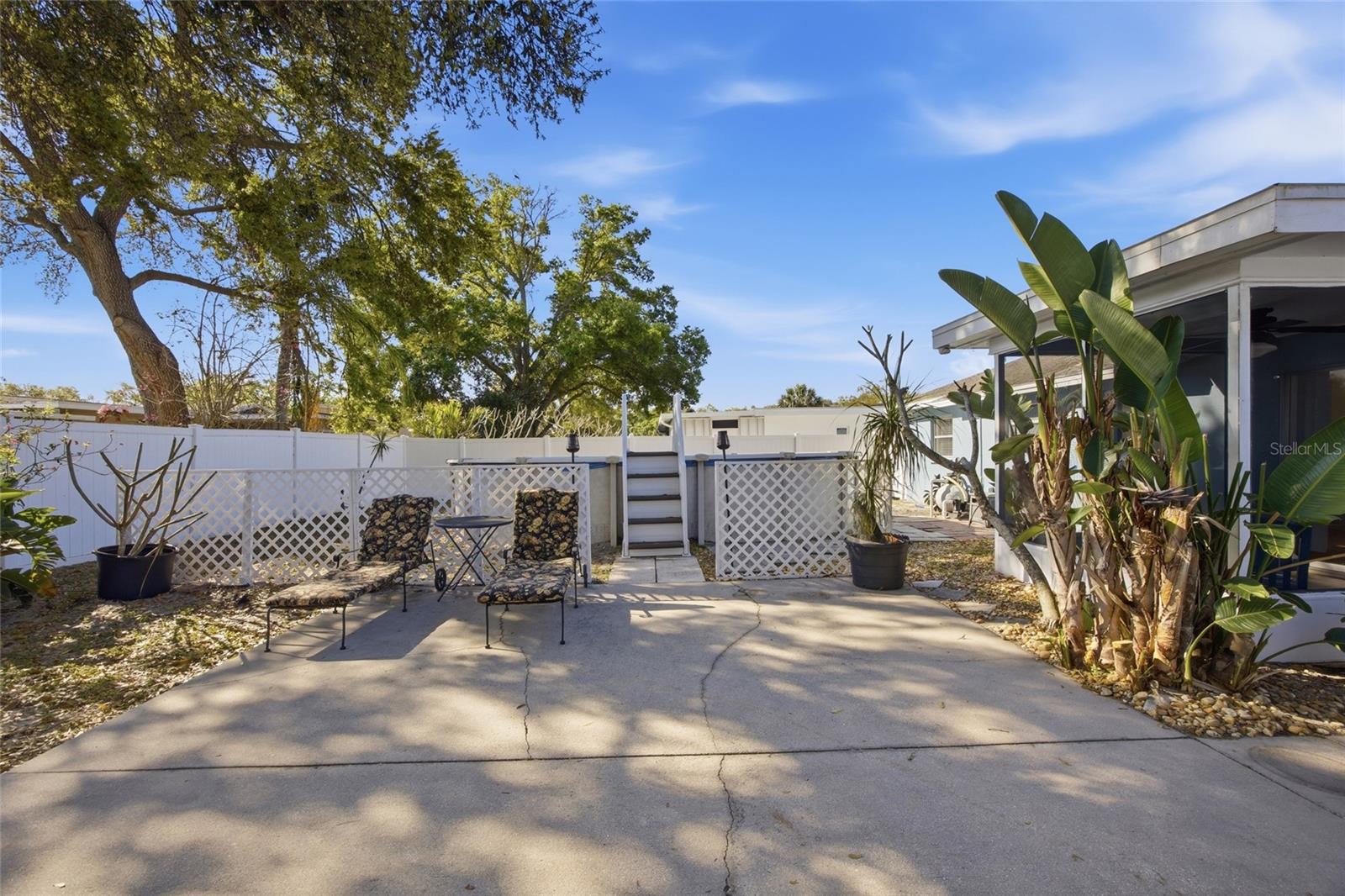 2217 LAUREN DR, LARGO, FL, 33774