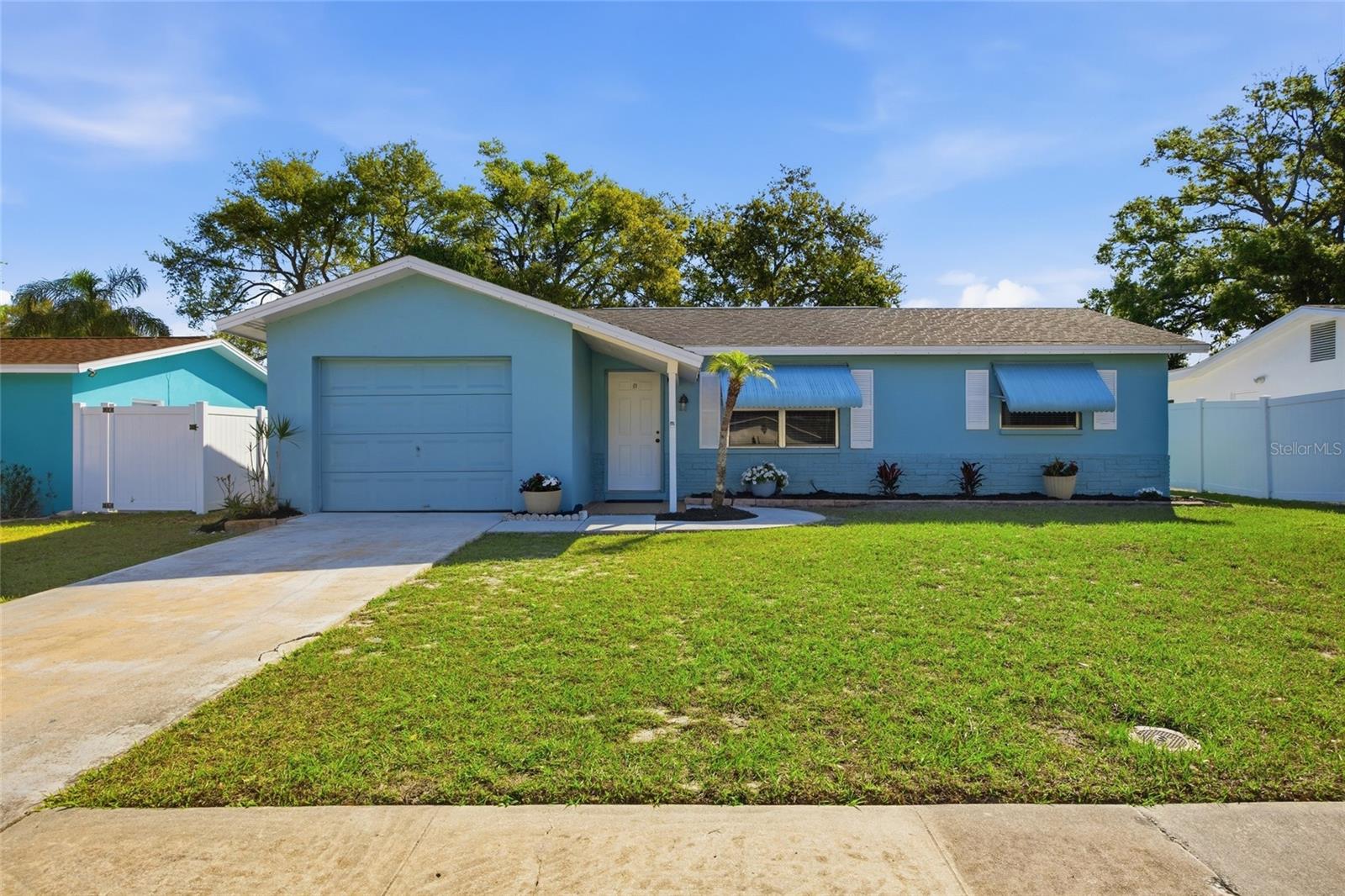 2217 LAUREN DR, LARGO, FL, 33774