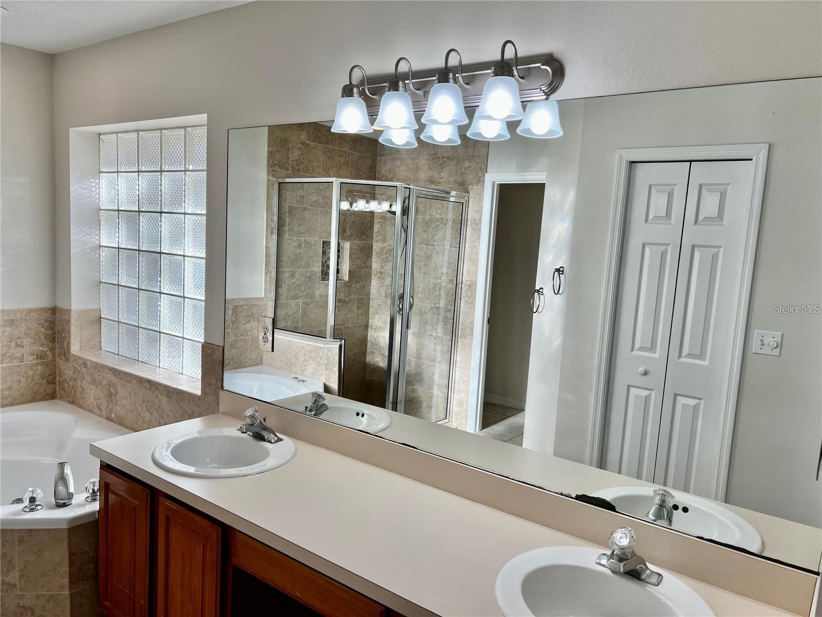 16216 HILLSIDE CIR, MONTVERDE, FL, 34756