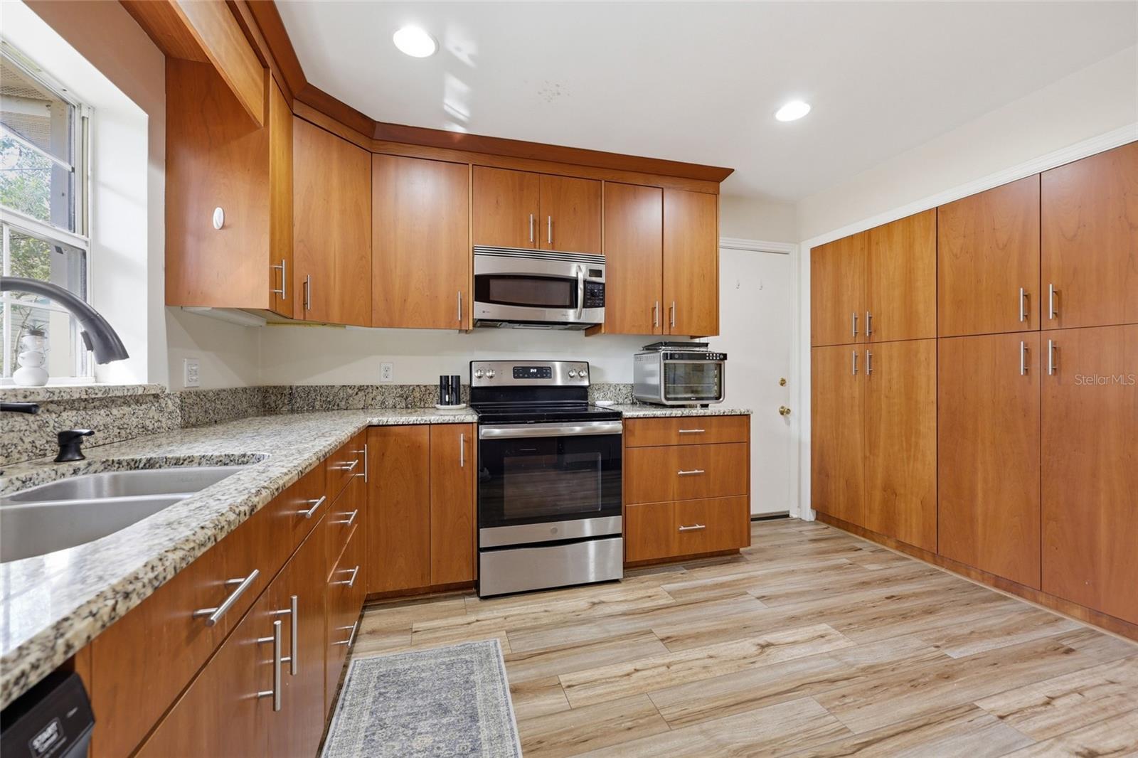 812 NW 36TH TER, GAINESVILLE, FL, 32605