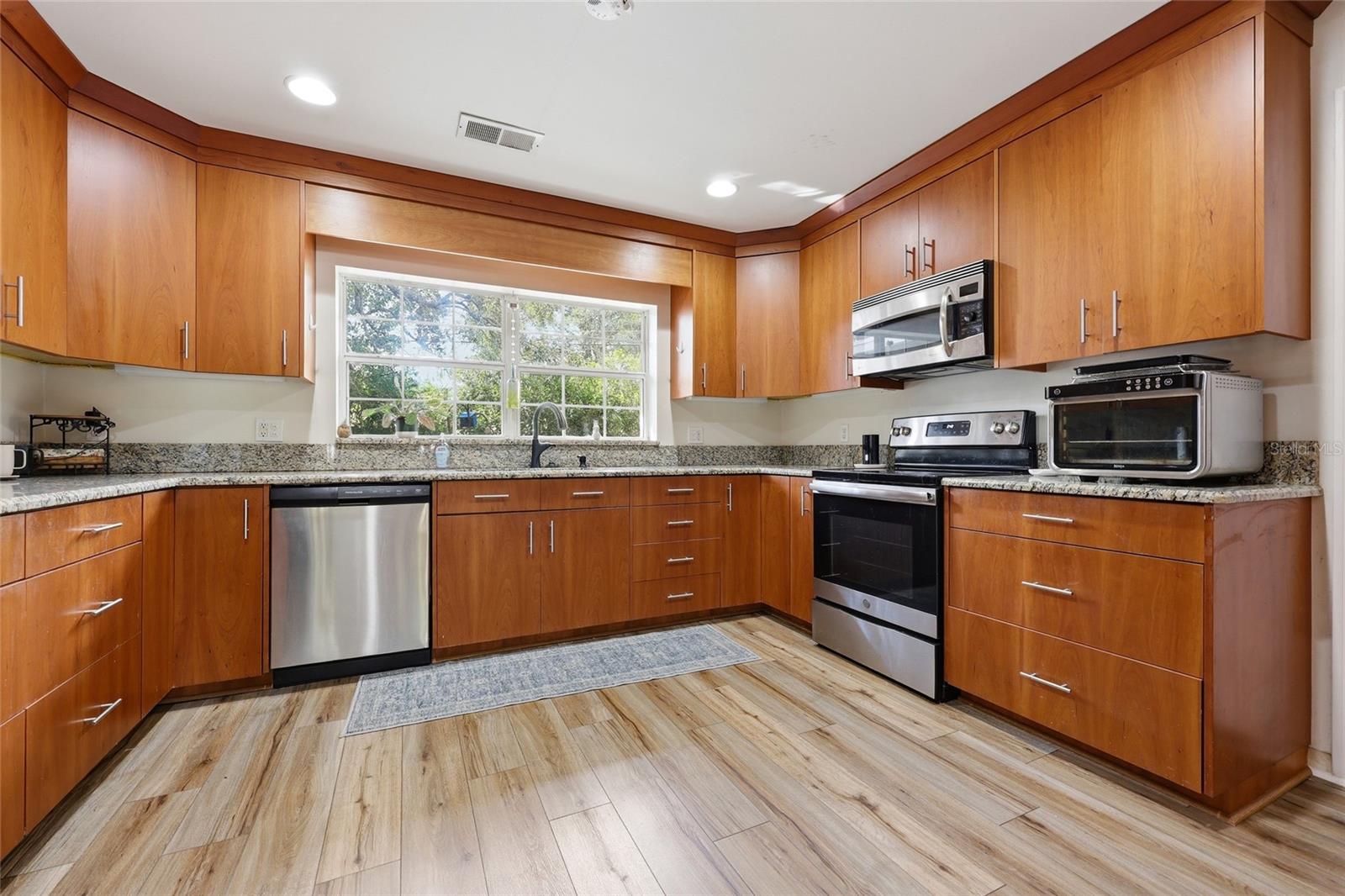 812 NW 36TH TER, GAINESVILLE, FL, 32605