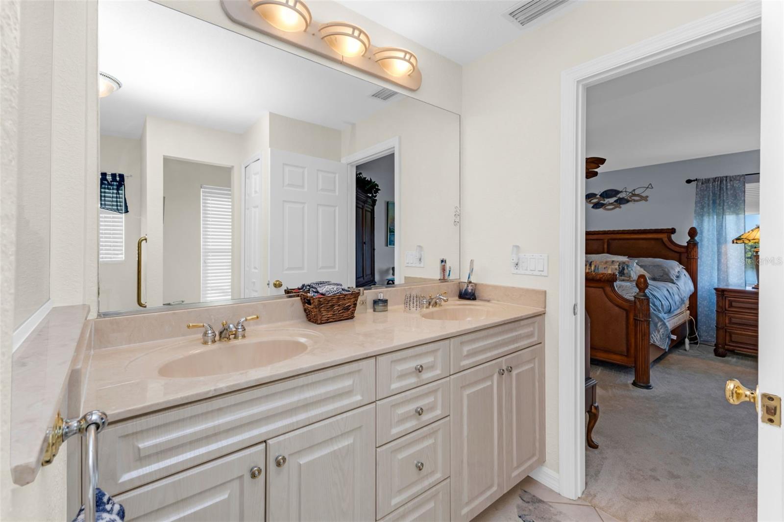 138 COLONIAL ST SW, PORT CHARLOTTE, FL, 33952