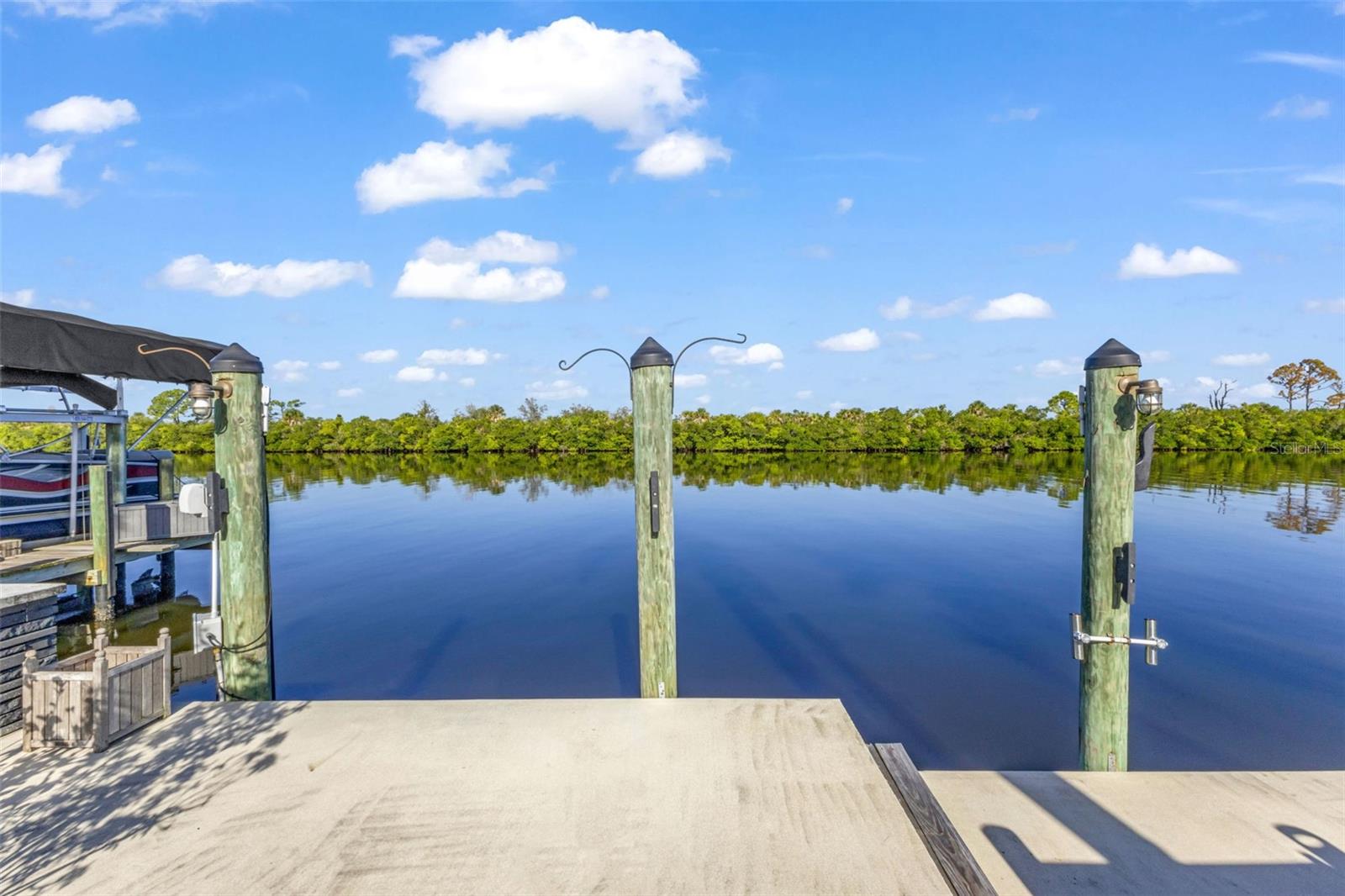 138 COLONIAL ST SW, PORT CHARLOTTE, FL, 33952