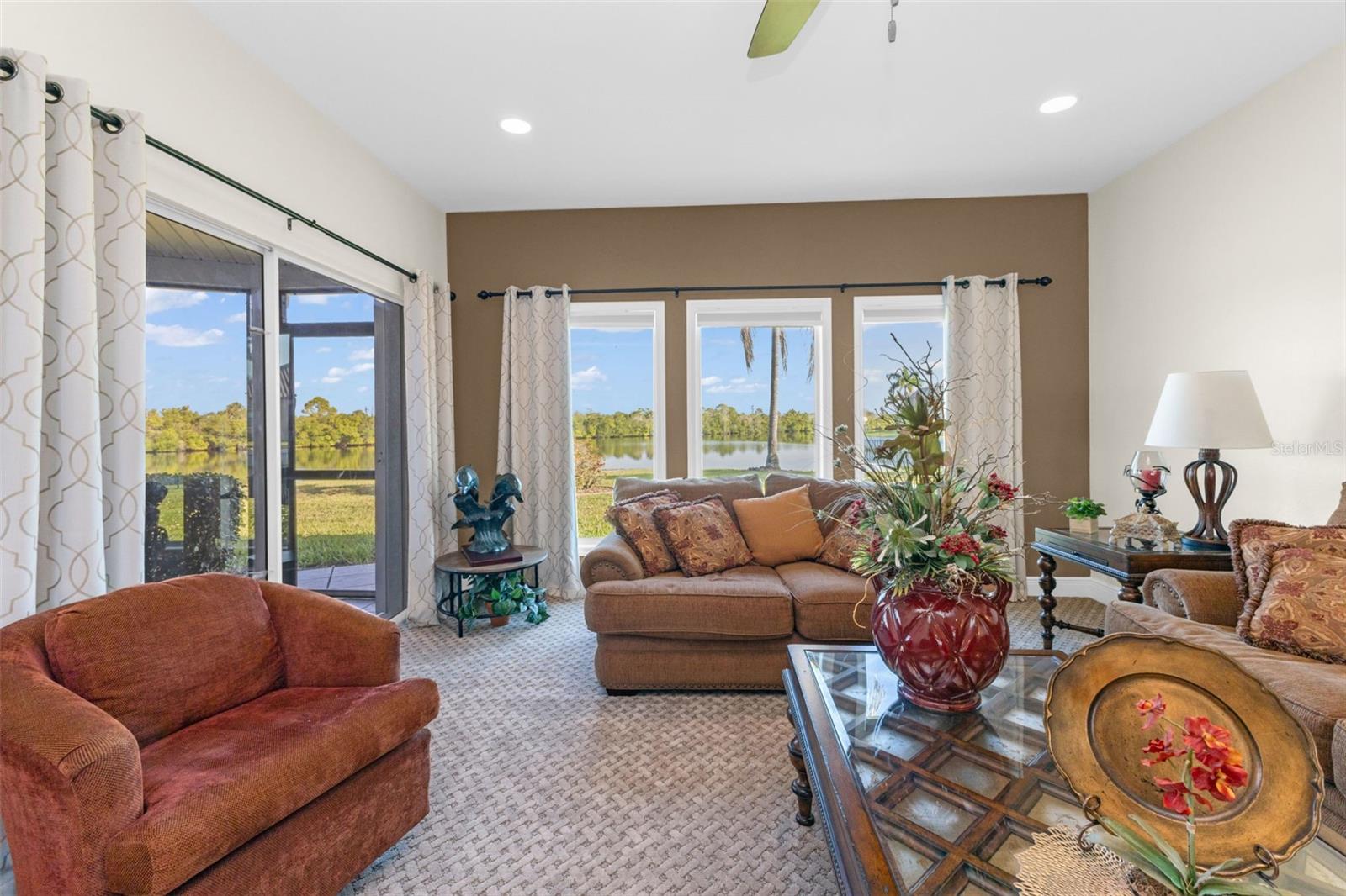 138 COLONIAL ST SW, PORT CHARLOTTE, FL, 33952
