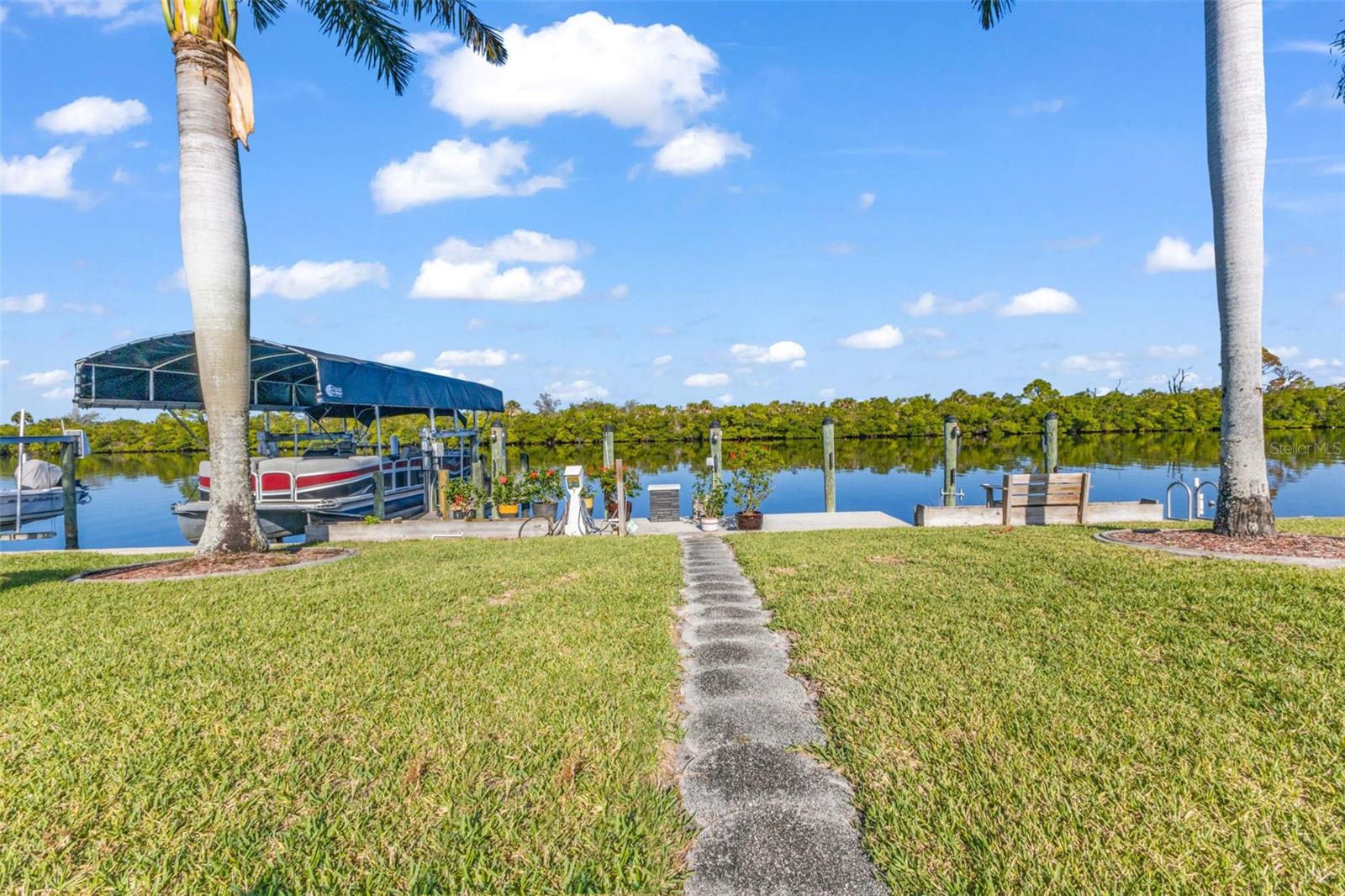 138 COLONIAL ST SW, PORT CHARLOTTE, FL, 33952