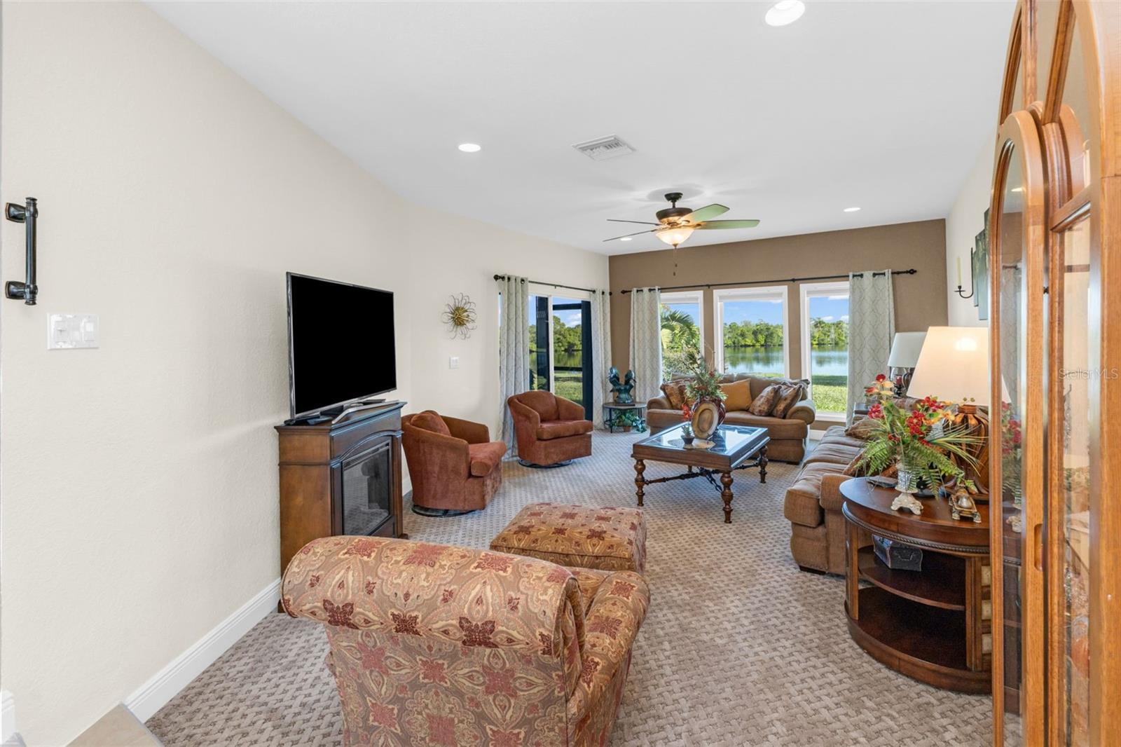 138 COLONIAL ST SW, PORT CHARLOTTE, FL, 33952