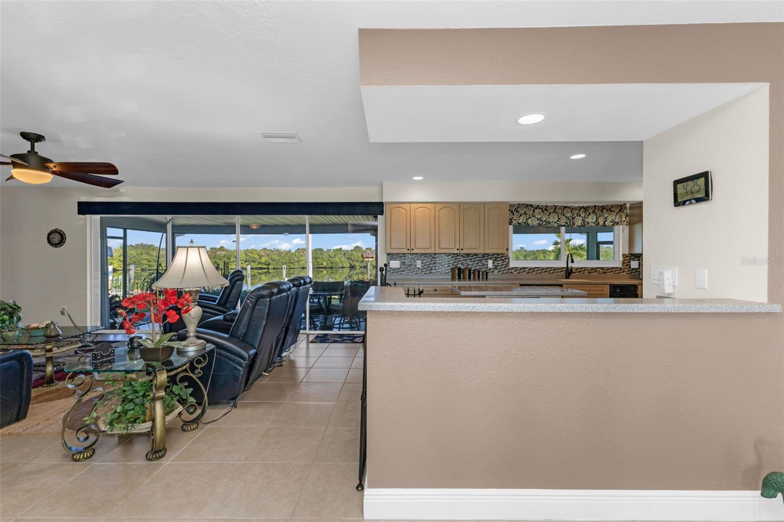 138 COLONIAL ST SW, PORT CHARLOTTE, FL, 33952