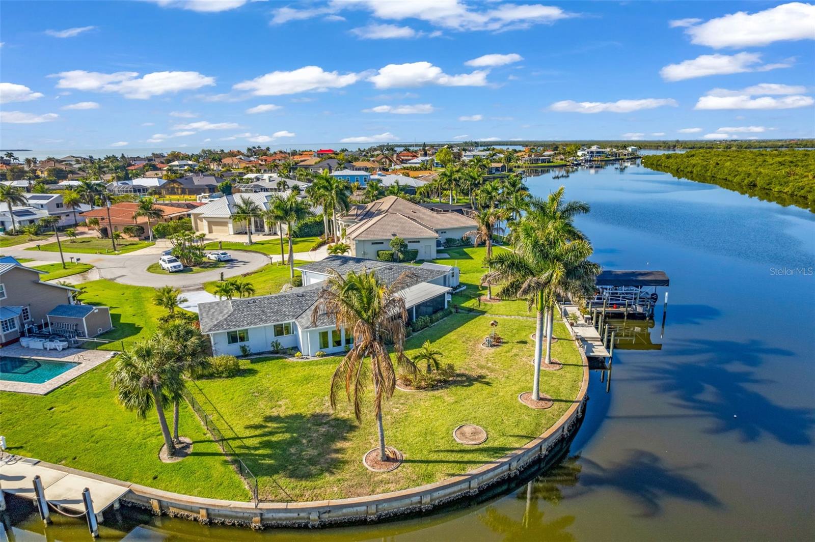 138 COLONIAL ST SW, PORT CHARLOTTE, FL, 33952