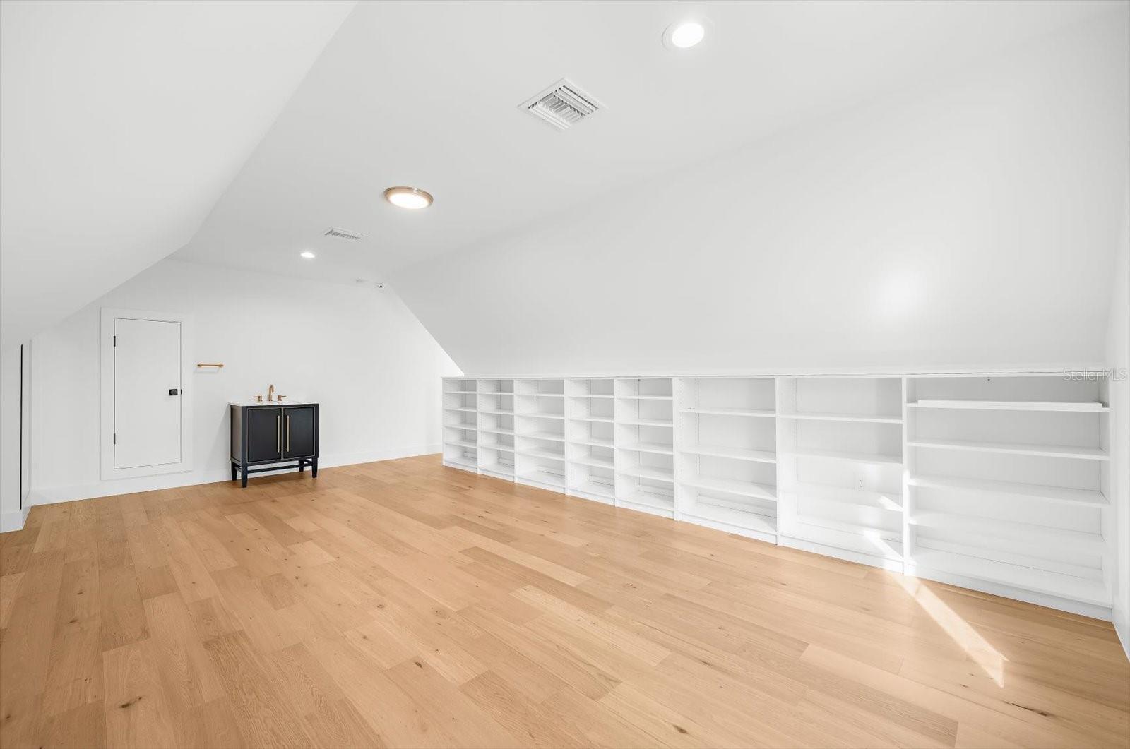 2135 DATURA ST, SARASOTA, FL, 34239