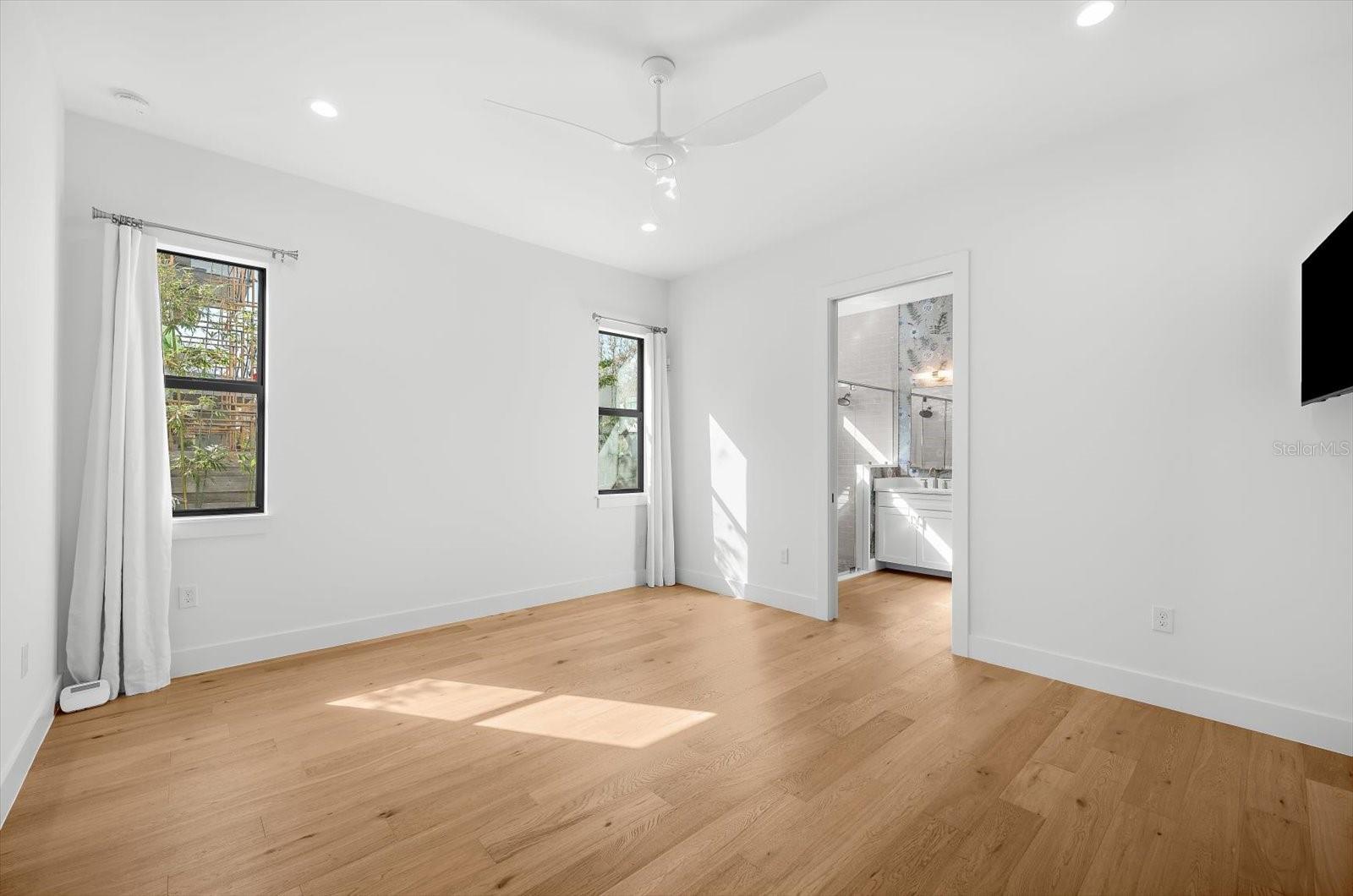 2135 DATURA ST, SARASOTA, FL, 34239