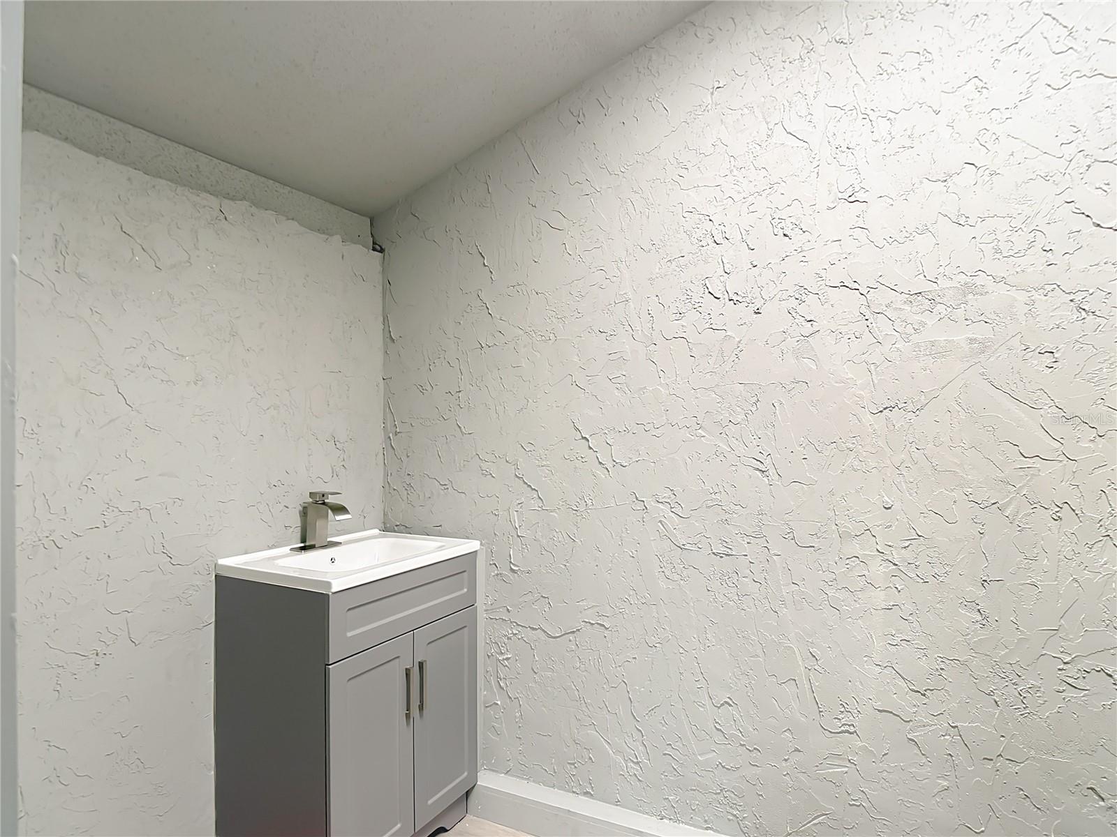 8925 NEW YORK AVE, HUDSON, FL, 34667