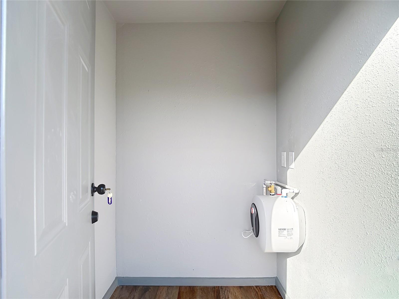 8925 NEW YORK AVE, HUDSON, FL, 34667