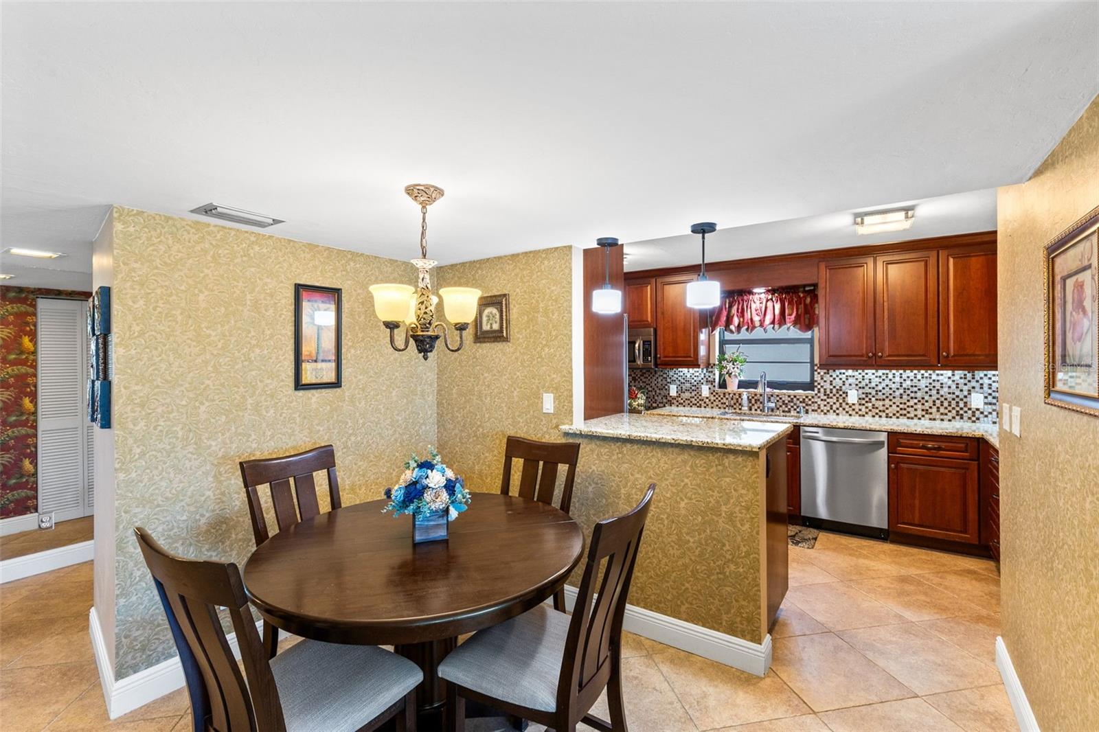 845 COLLIER CT #306, MARCO ISLAND, FL, 34145