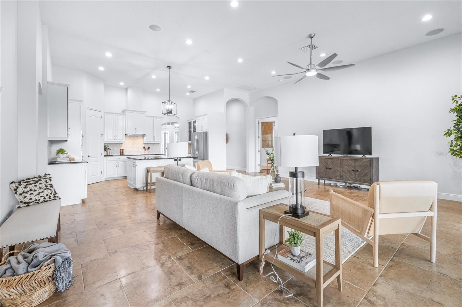 32545 SILVERCREEK WAY, WESLEY CHAPEL, FL, 33545