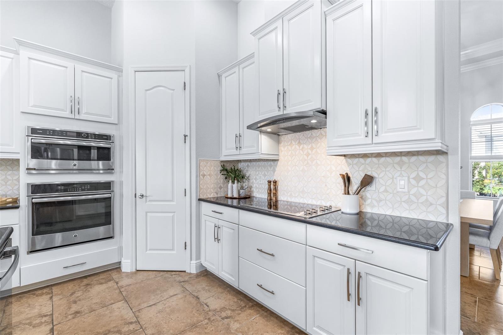 32545 SILVERCREEK WAY, WESLEY CHAPEL, FL, 33545