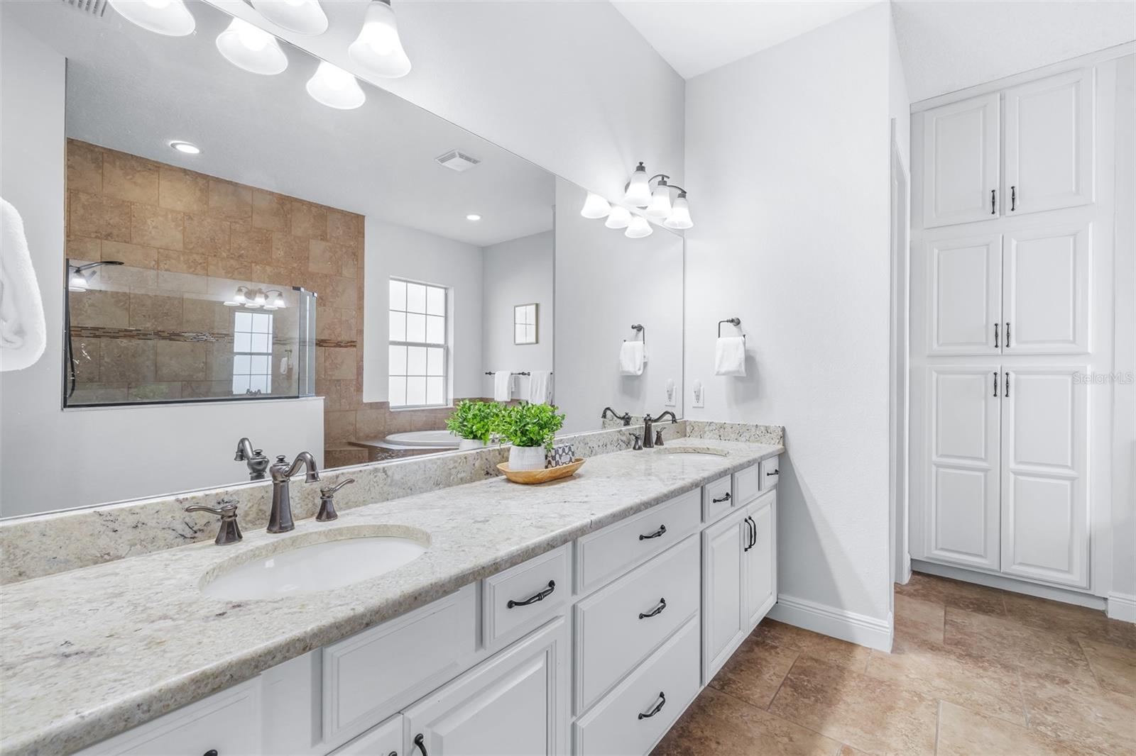 32545 SILVERCREEK WAY, WESLEY CHAPEL, FL, 33545
