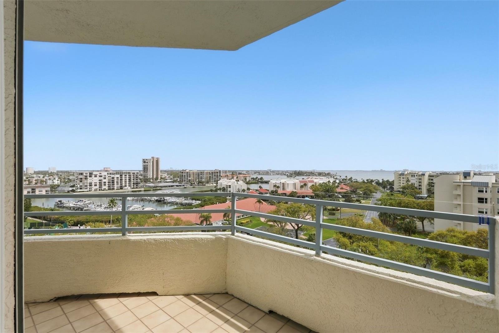 7932 SAILBOAT KEY BLVD S #806, SOUTH PASADENA, FL, 33707