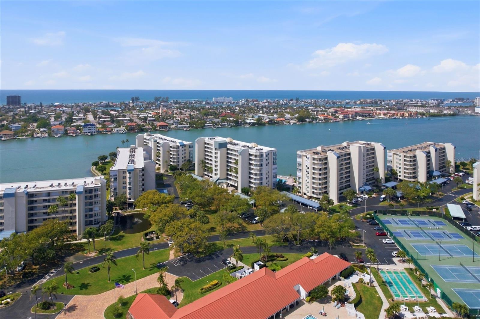 7932 SAILBOAT KEY BLVD S #806, SOUTH PASADENA, FL, 33707