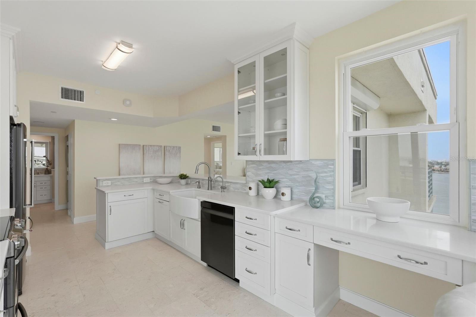7932 SAILBOAT KEY BLVD S #806, SOUTH PASADENA, FL, 33707