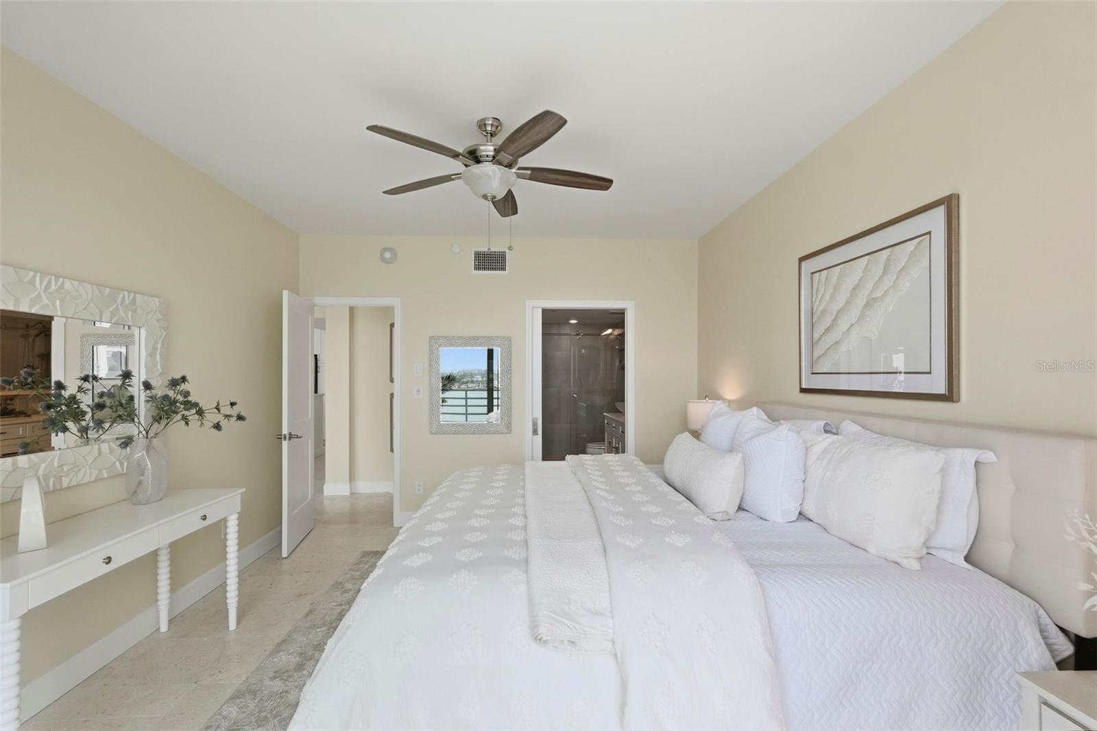 7932 SAILBOAT KEY BLVD S #806, SOUTH PASADENA, FL, 33707