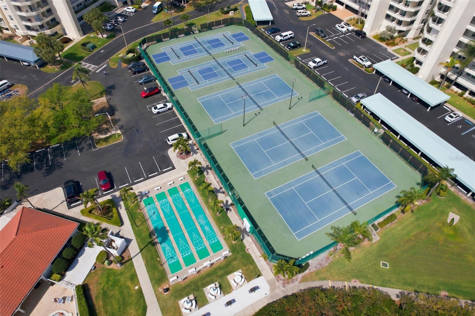 7932 SAILBOAT KEY BLVD S #806, SOUTH PASADENA, FL, 33707