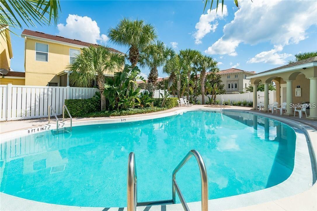 10217 DOLCE VISTA DR NE, ST PETERSBURG, FL, 33702