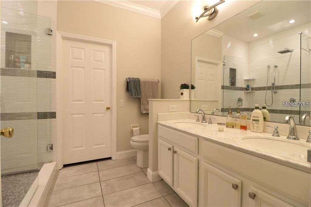 10217 DOLCE VISTA DR NE, ST PETERSBURG, FL, 33702