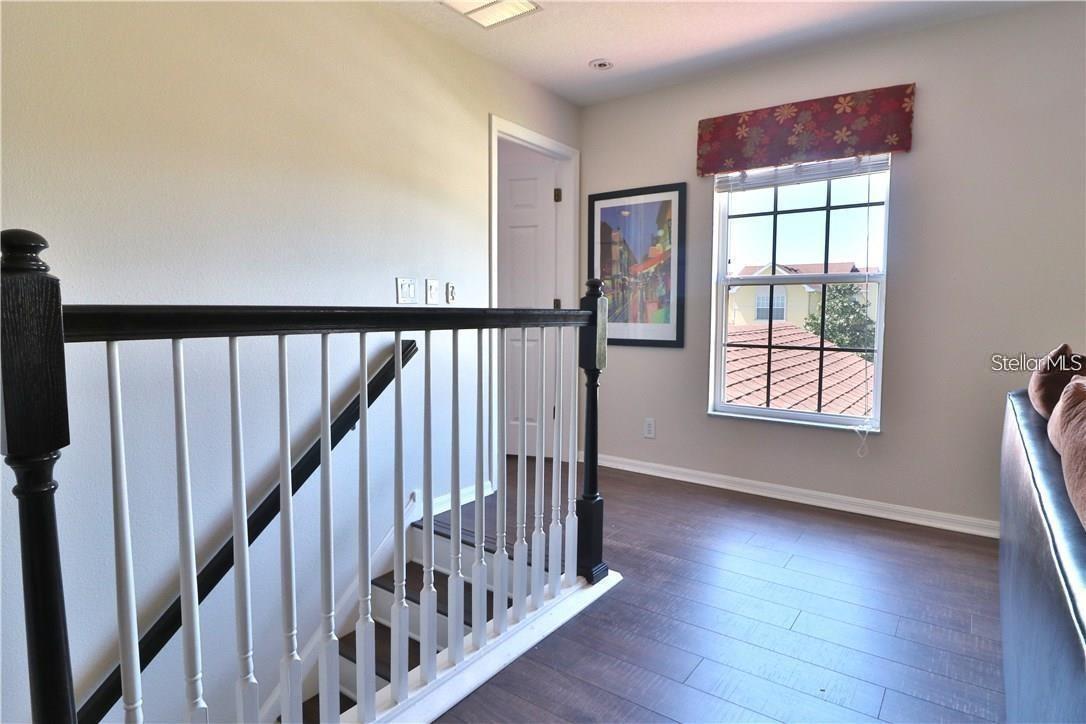 10217 DOLCE VISTA DR NE, ST PETERSBURG, FL, 33702